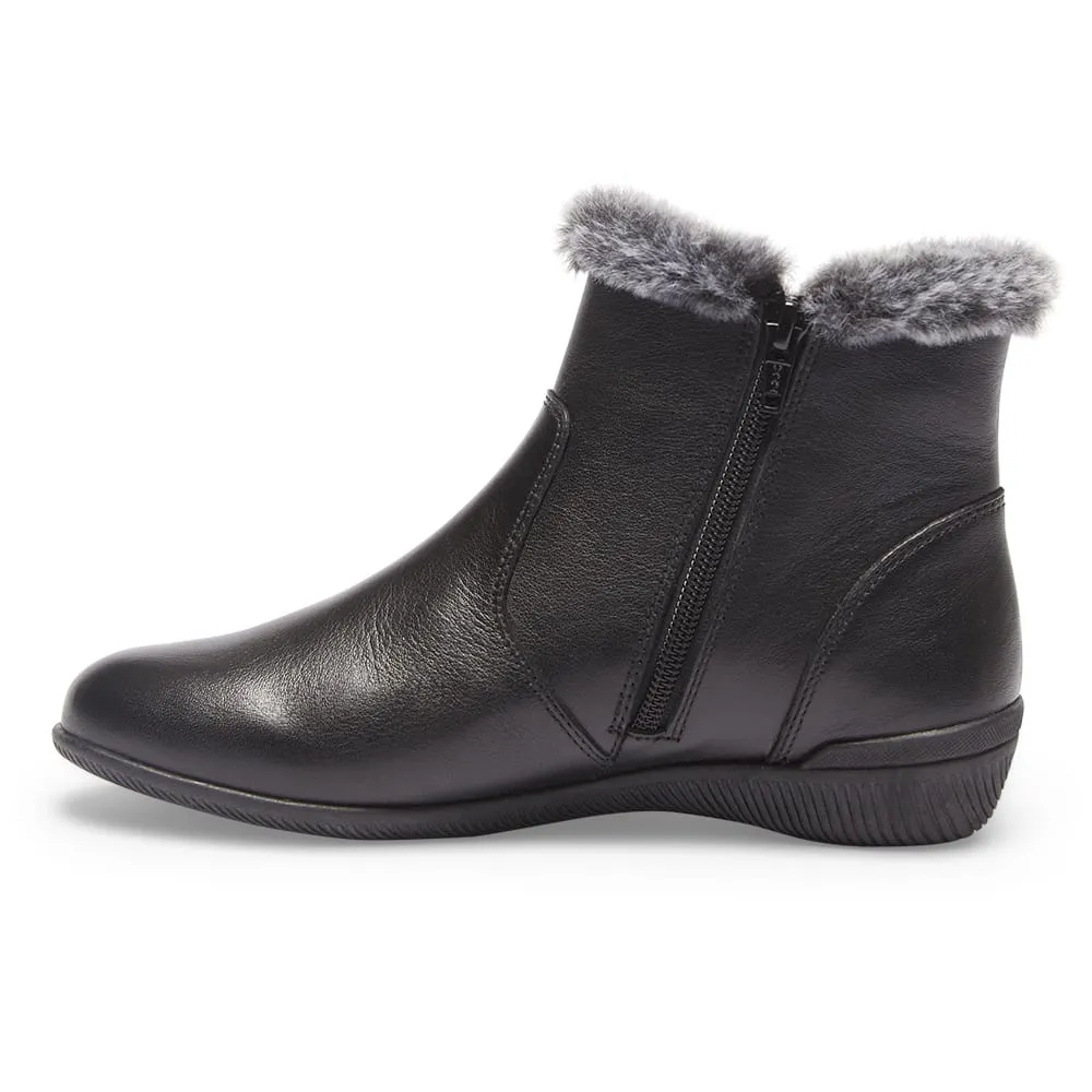 Willow Boot in Black Leather